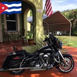 Meet your Posher, Elier